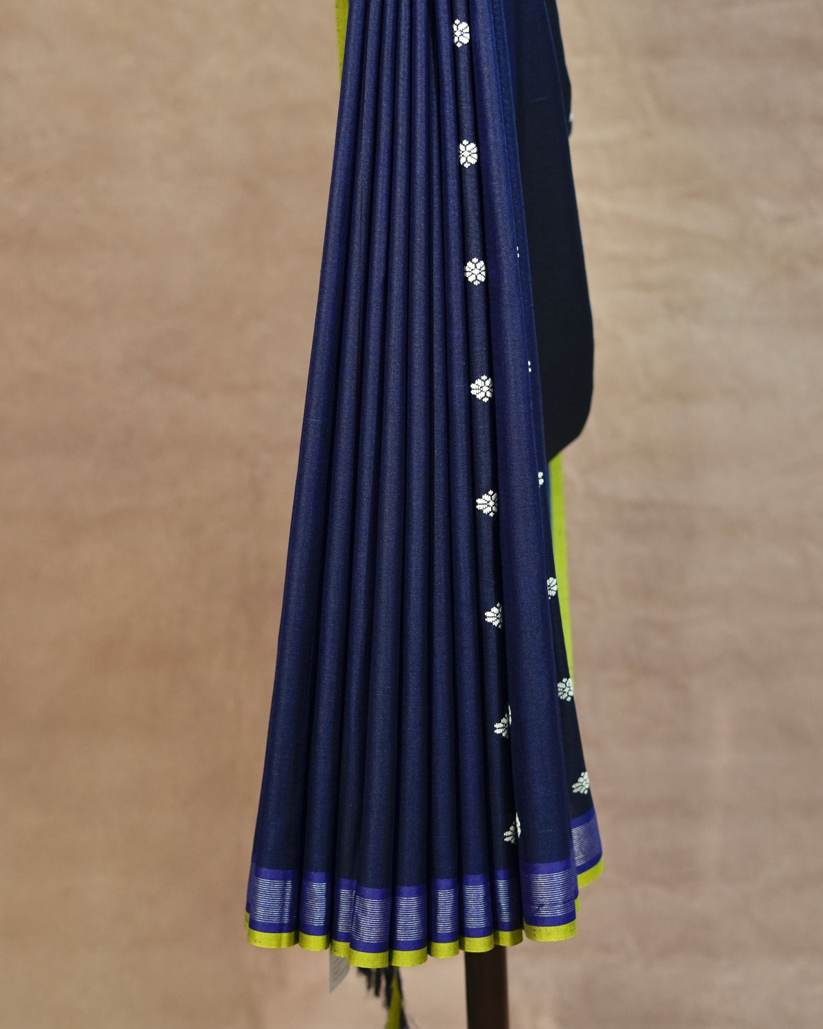 Nilakshi